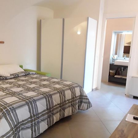 Ca' Due Olivi Apartment Тосколано Мадерно Екстериор снимка